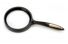 Лупа пластикова M52925